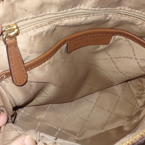 Michael Kors Tan Leather Bag Backpack - Picture 2 of 8
